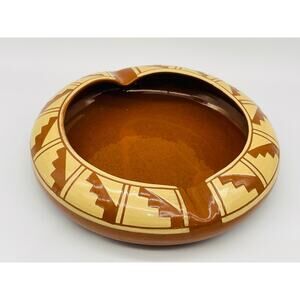 Vintage Pine Ridge Sioux O Cottier Pottery Cigar Ashtray